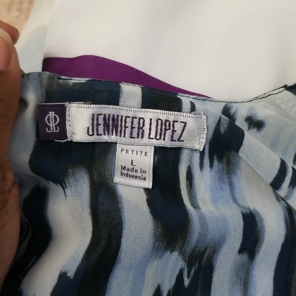 Jennifer Lopez Printed Hi low Top - Picture 7 of 9